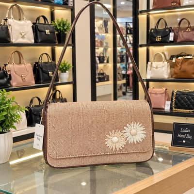 Elegant Floral Crossbody Handbag