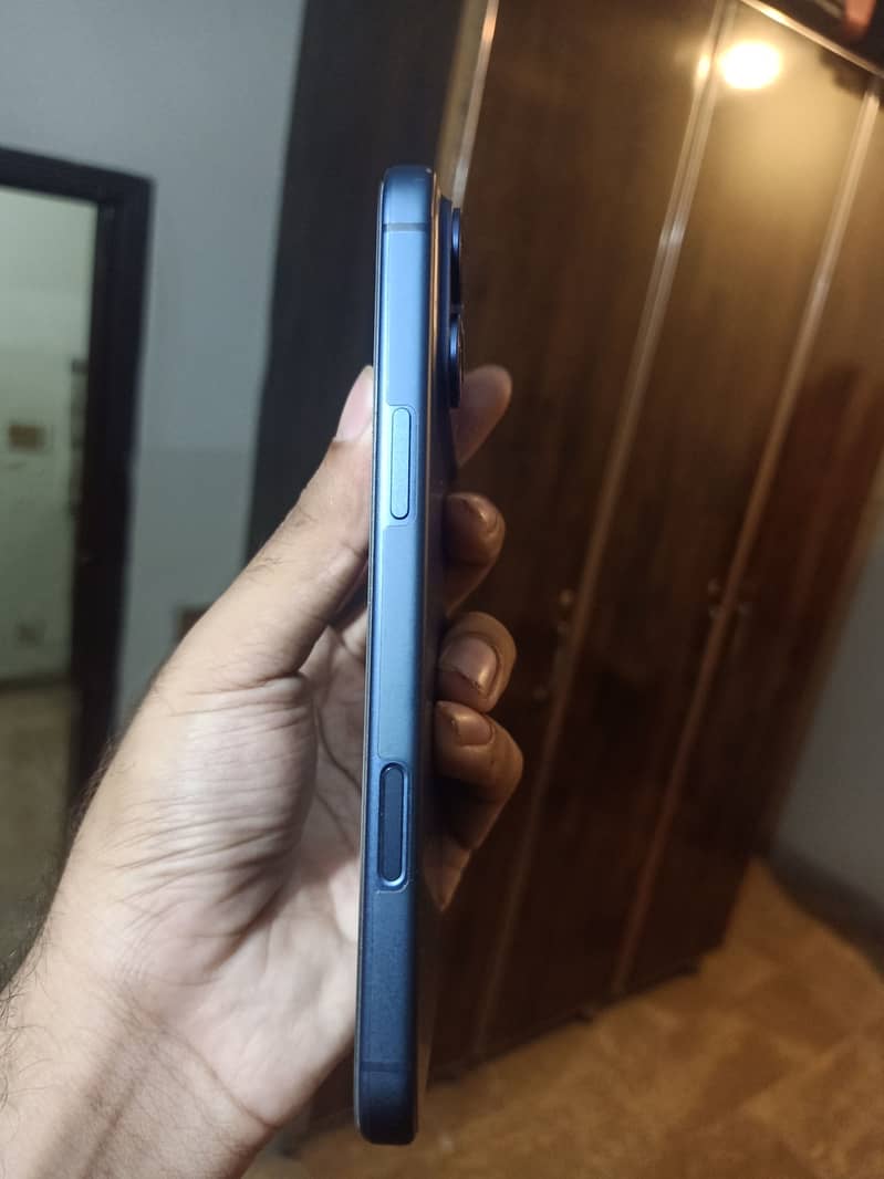 Apple iPhone 17 Pro Max 0