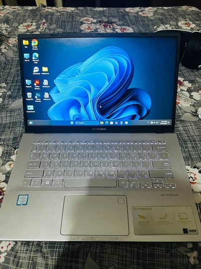 ASUS VivoBook 14 X420FA i7 8th Gen | 8GB RAM | 256GB SSD