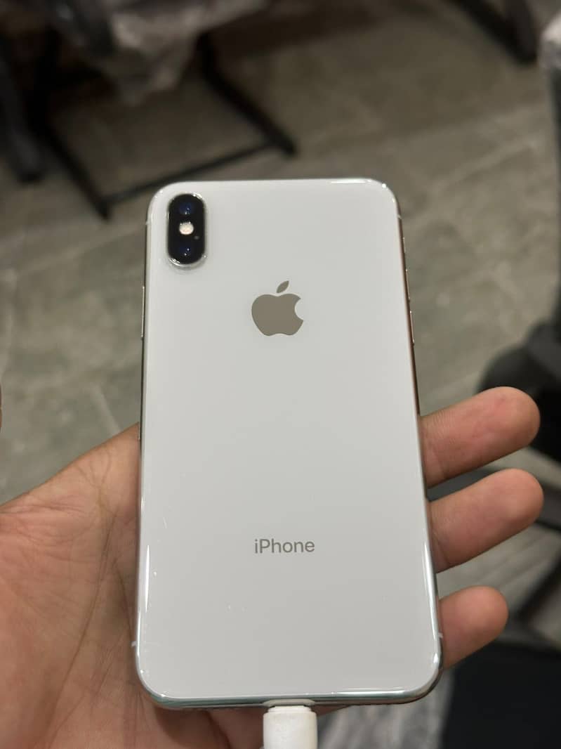Apple iPhone X 1