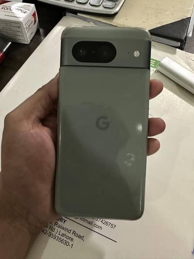 Google Pixel 8