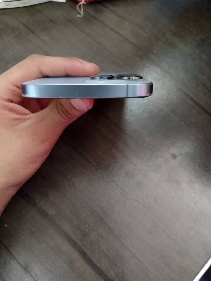 Apple iPhone 13 Pro Max 3