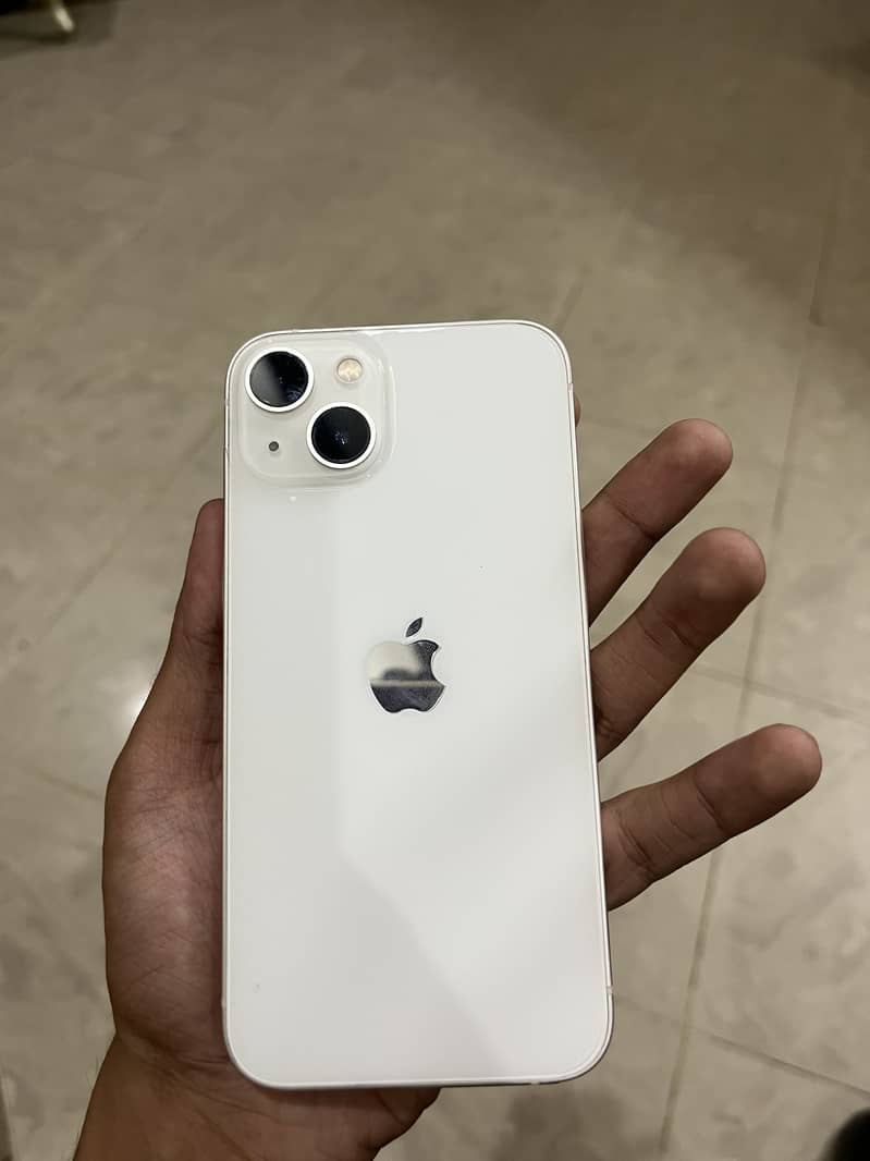 Apple iPhone 13 1