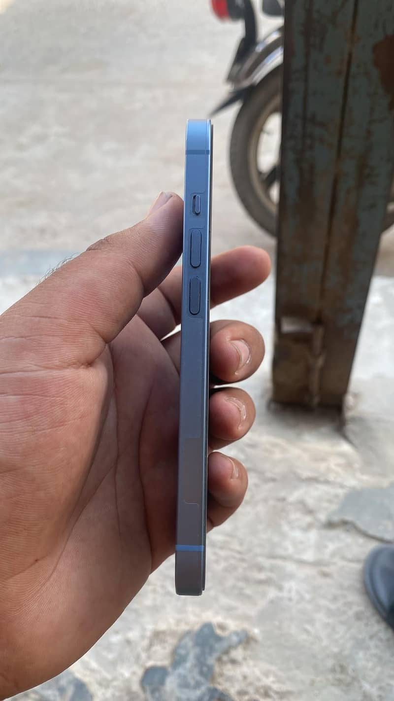 Apple iPhone 14 0