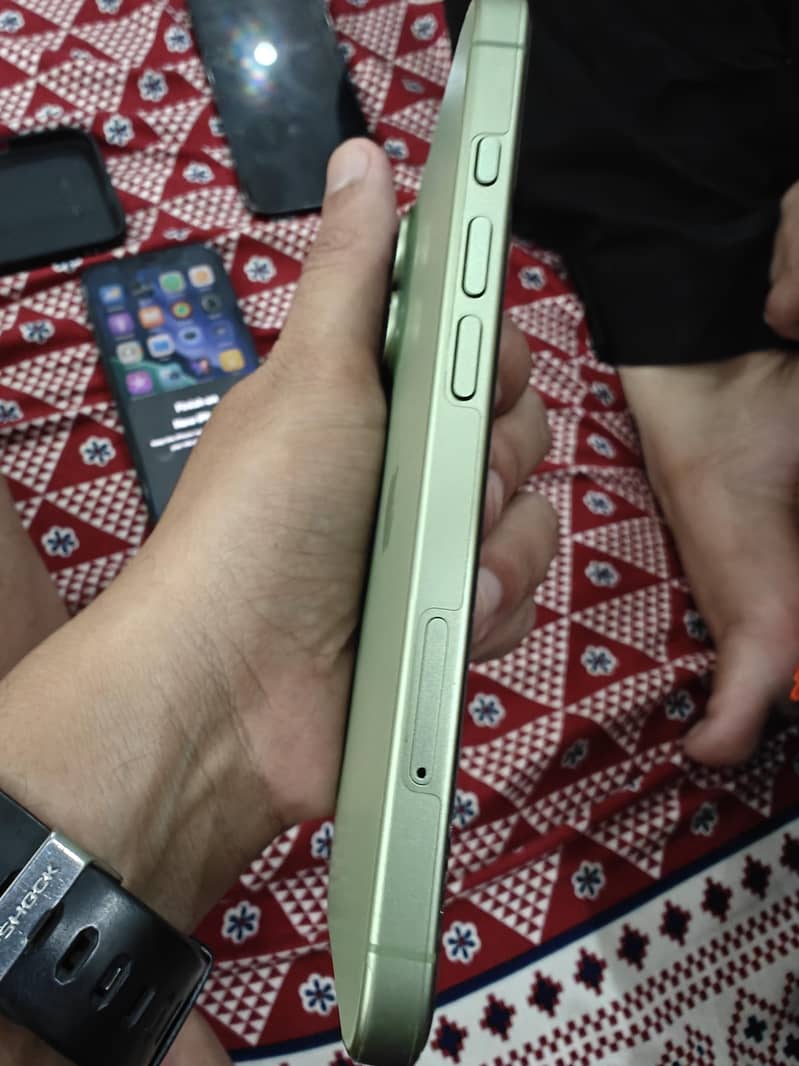 Apple iPhone 17 1