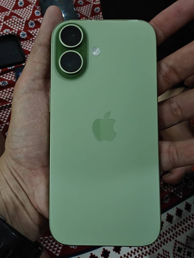 Apple iPhone 17 2
