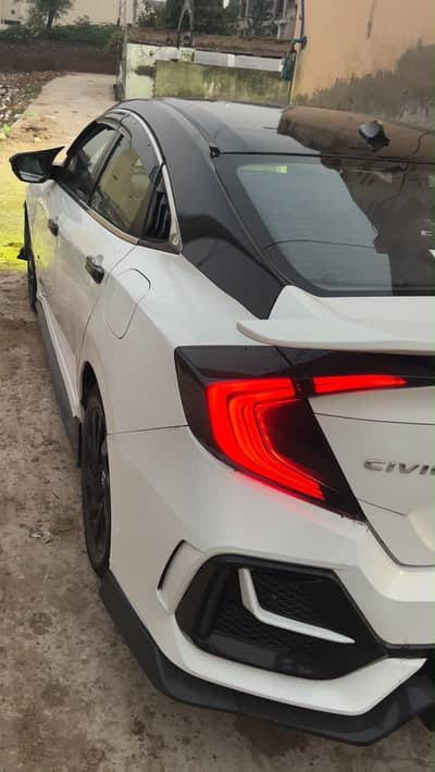 Honda Civic Oriel 2017
