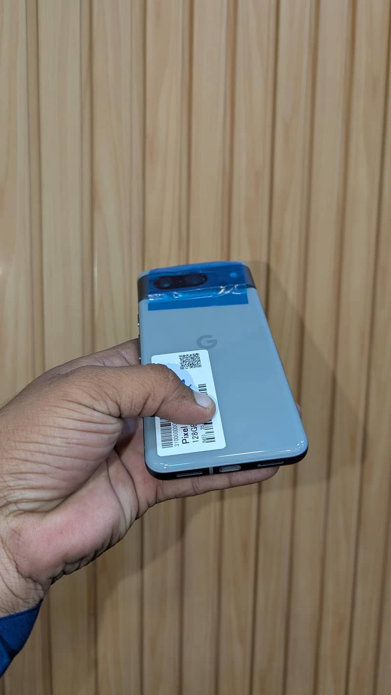 Google Pixel 8 1