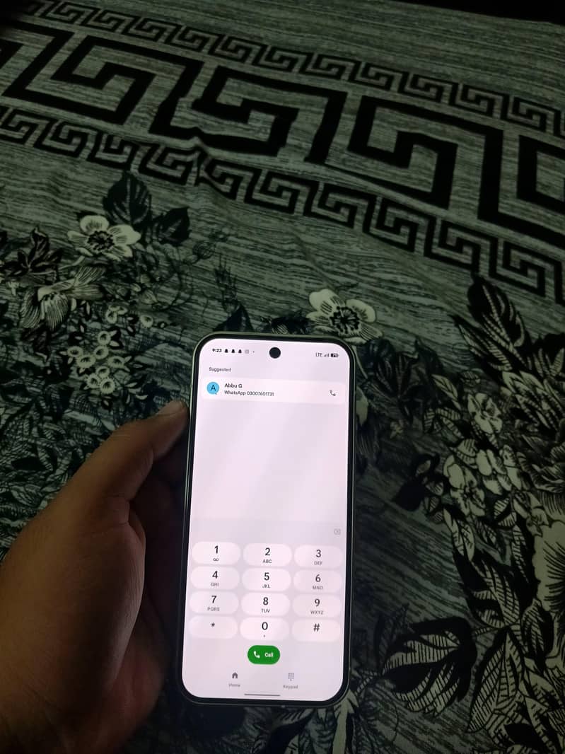 Google Pixel 9 4