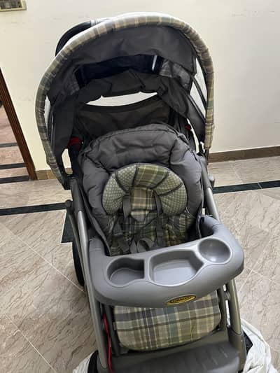 Stroller with car seat for new born  ( Graco)