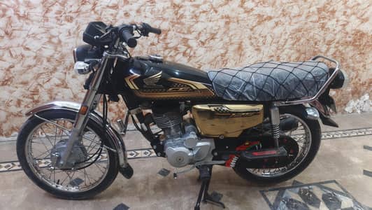Honda CG 125s 24/25 model.