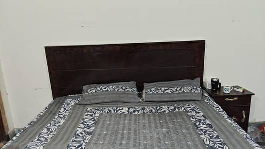 Double Bed Set Wooden