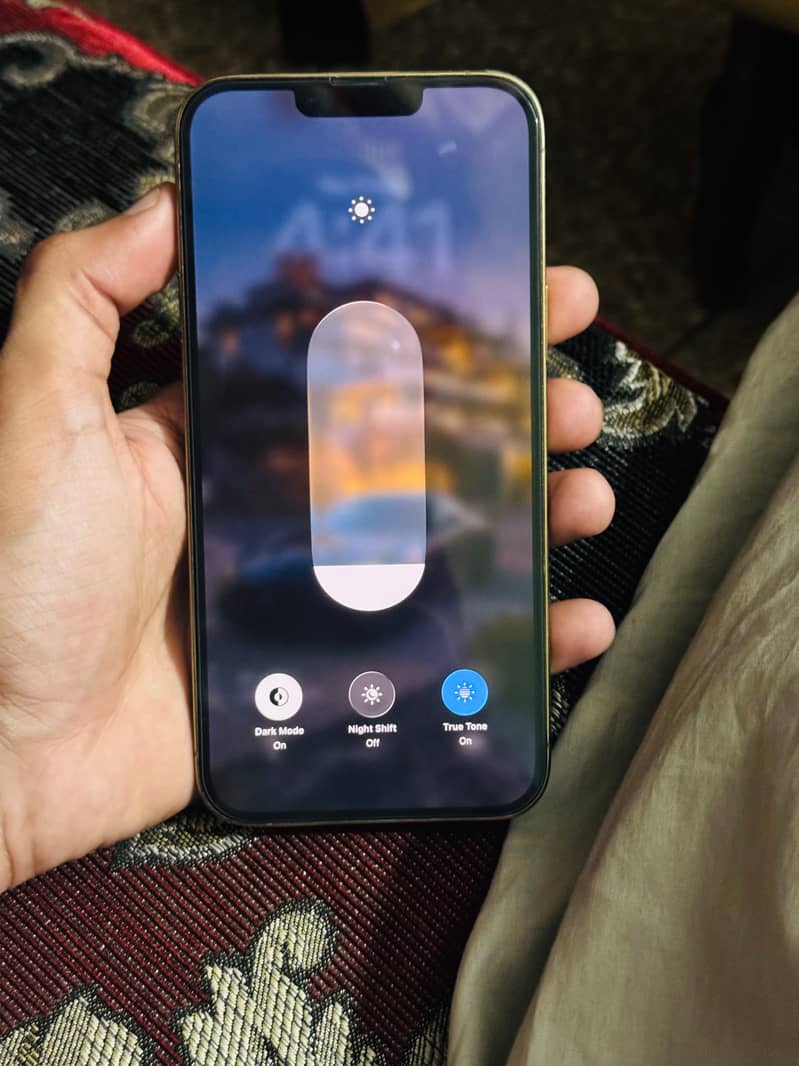 Apple iPhone 13 Pro Max 0