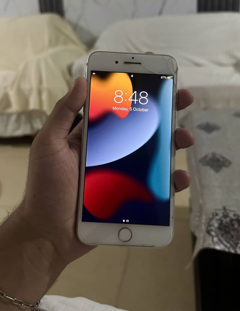 Apple iPhone 7 Plus 3