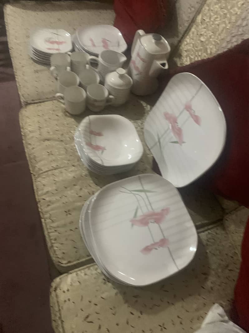 Dinner set 2