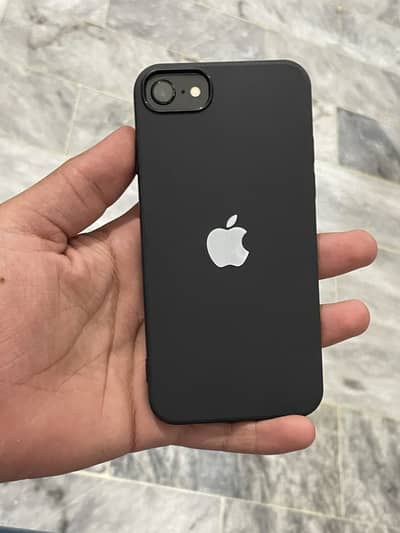 Apple iPhone SE