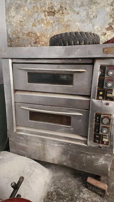 Pizza oven