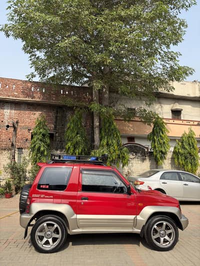 Mitsubishi Pajero 1995