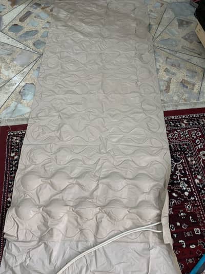 Atom Air Mattress Bubble type-5000 Excellent condition