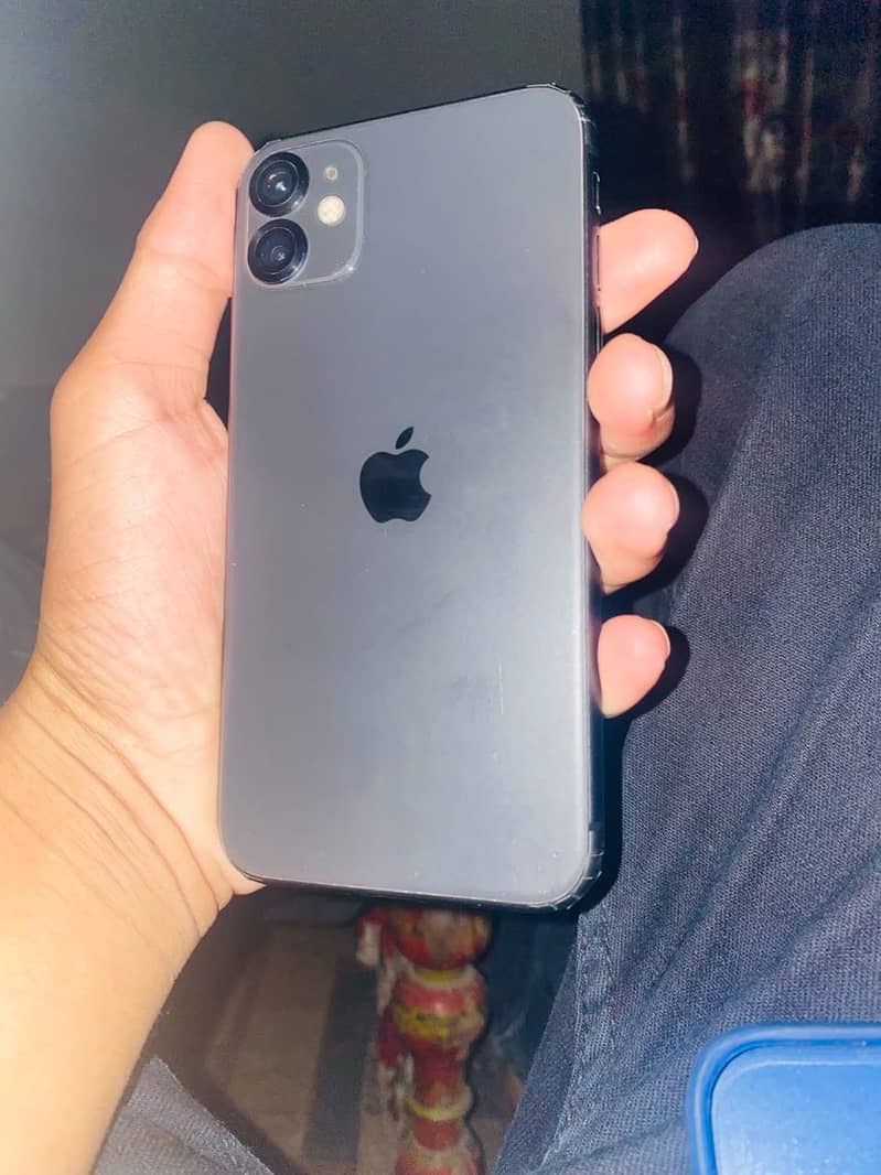 Apple iPhone 11 5