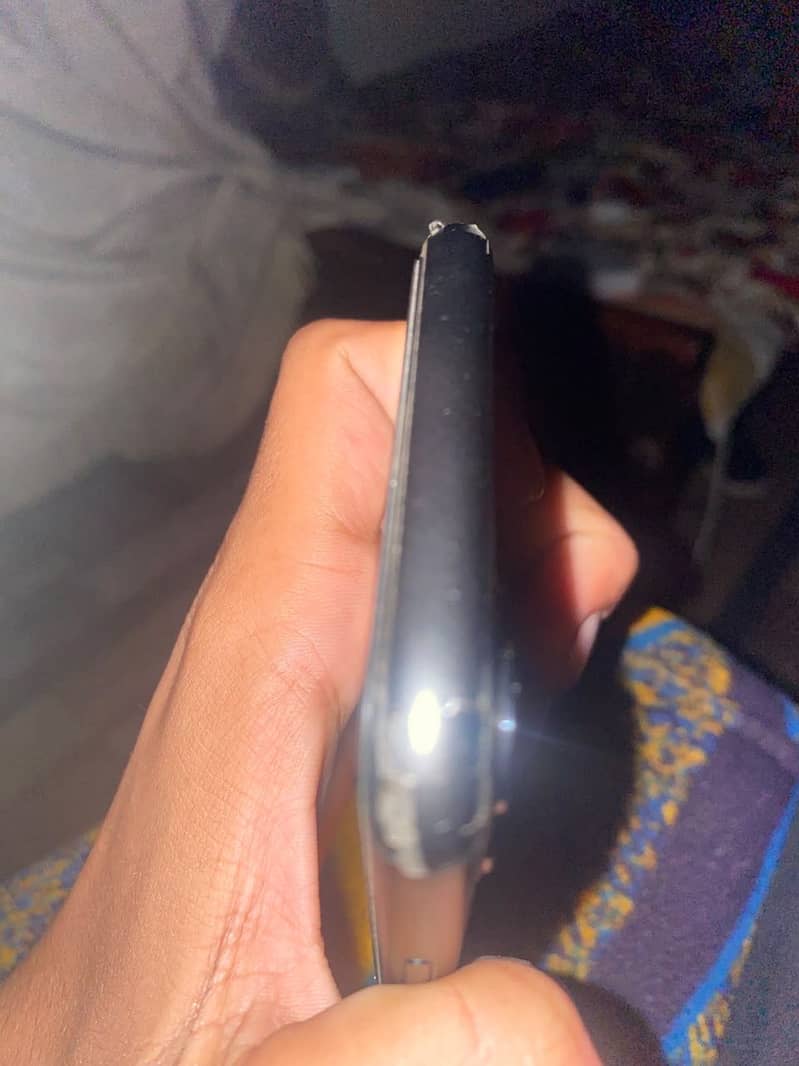 Apple iPhone 11 9