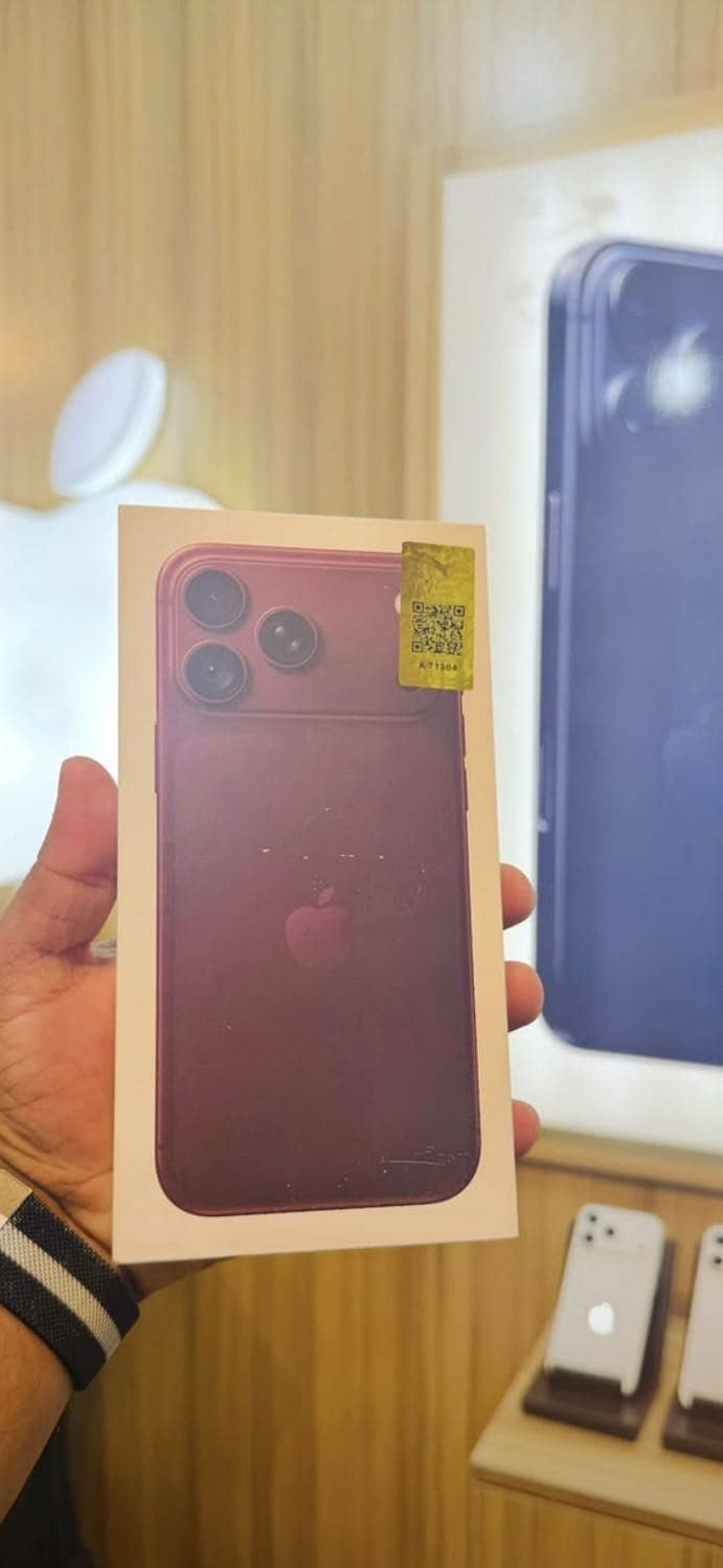 Apple iPhone 18 Pro Max 0