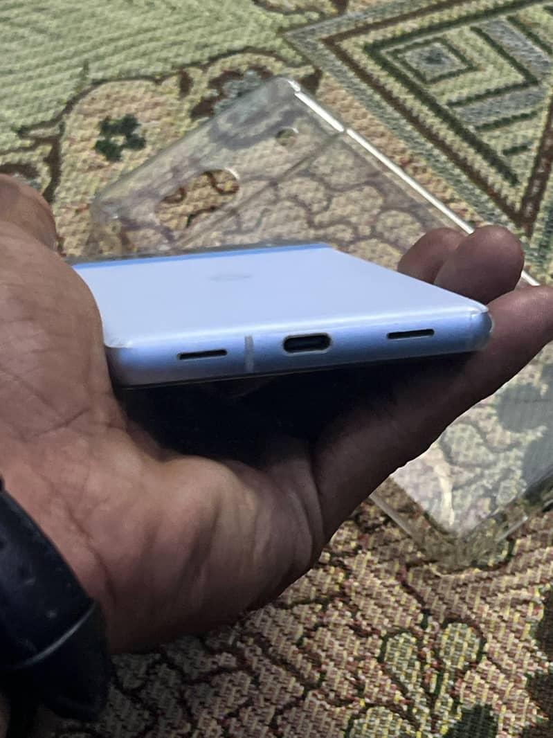 Google pixel 7a 2