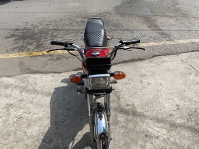 HONDA 125 21 model bio matric available condition new engine pack