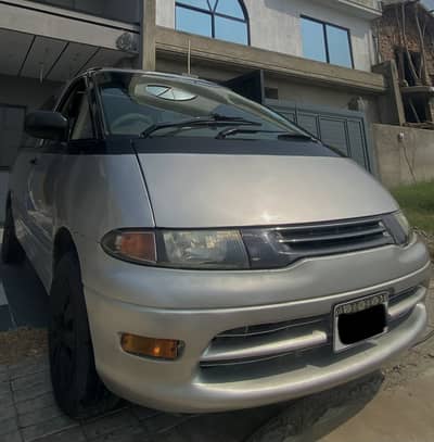 Toyota Estima