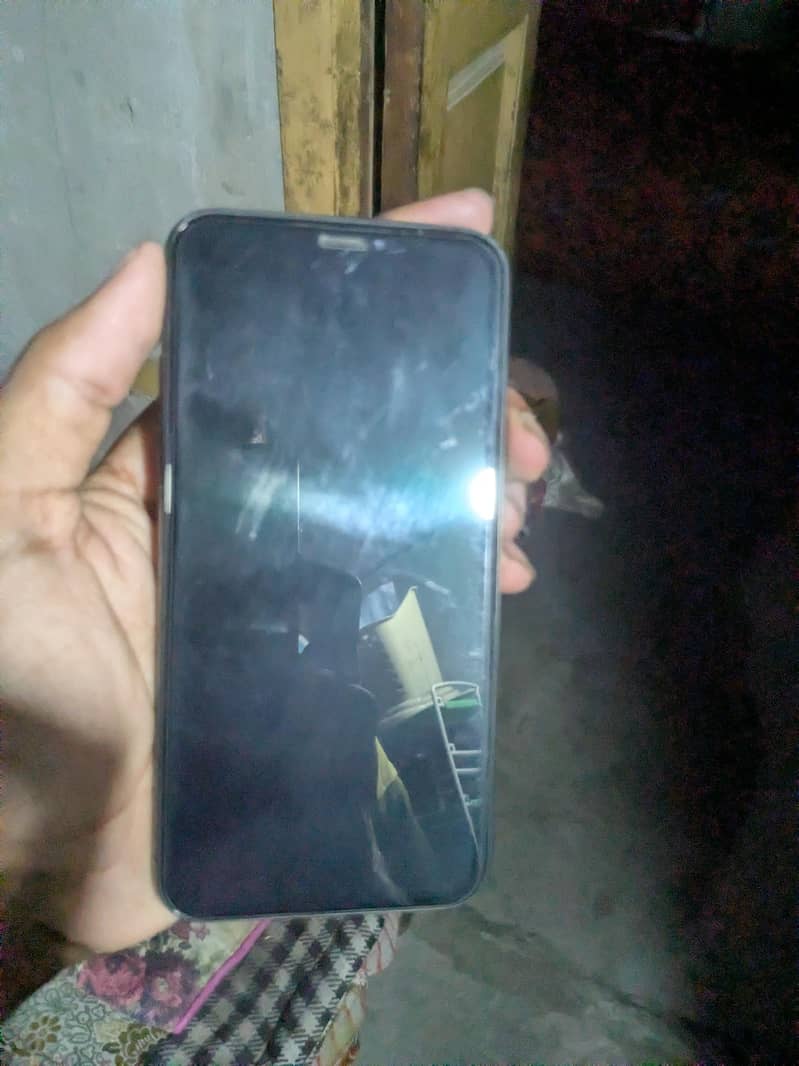 Apple iPhone X 3