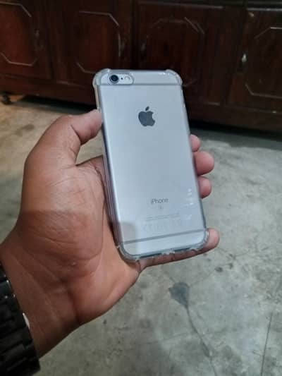 Apple iPhone 6S