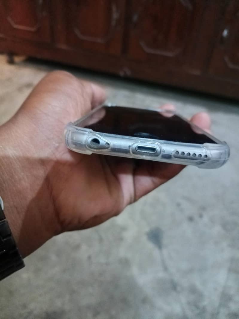 Apple iPhone 6S 2