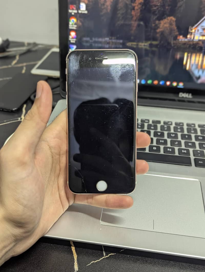 Apple iPhone 6S 1