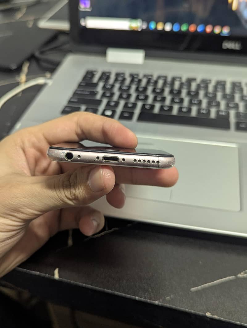 Apple iPhone 6S 2