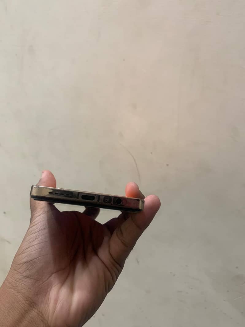 Infinix Note 30 1