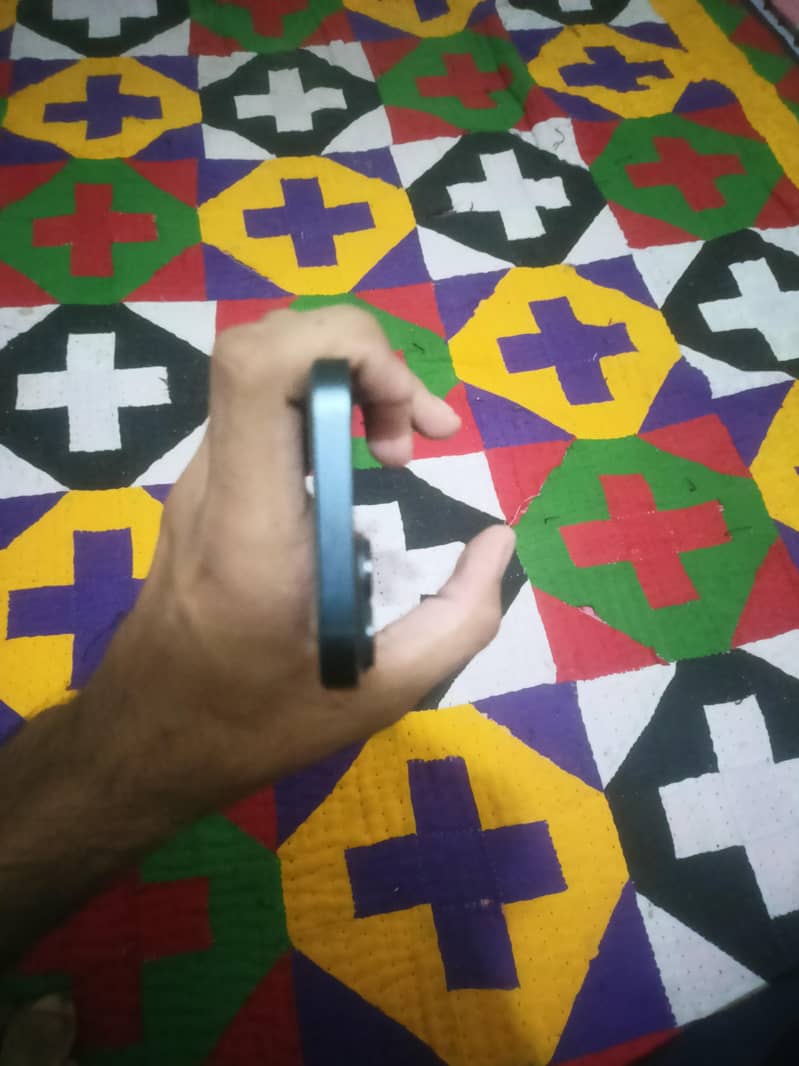 Apple iPhone 14 0