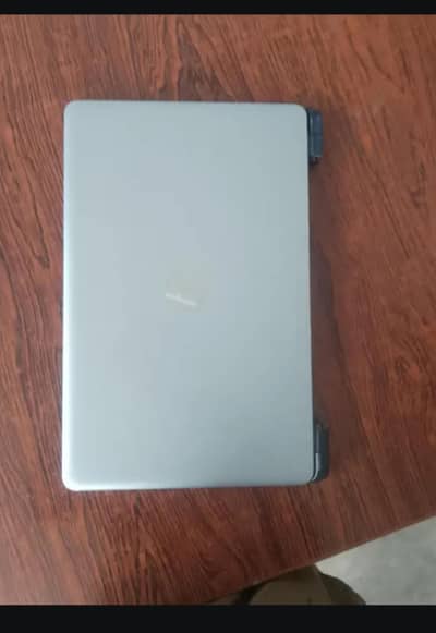 Core i5 4th Ge. . .   Rs 30,000