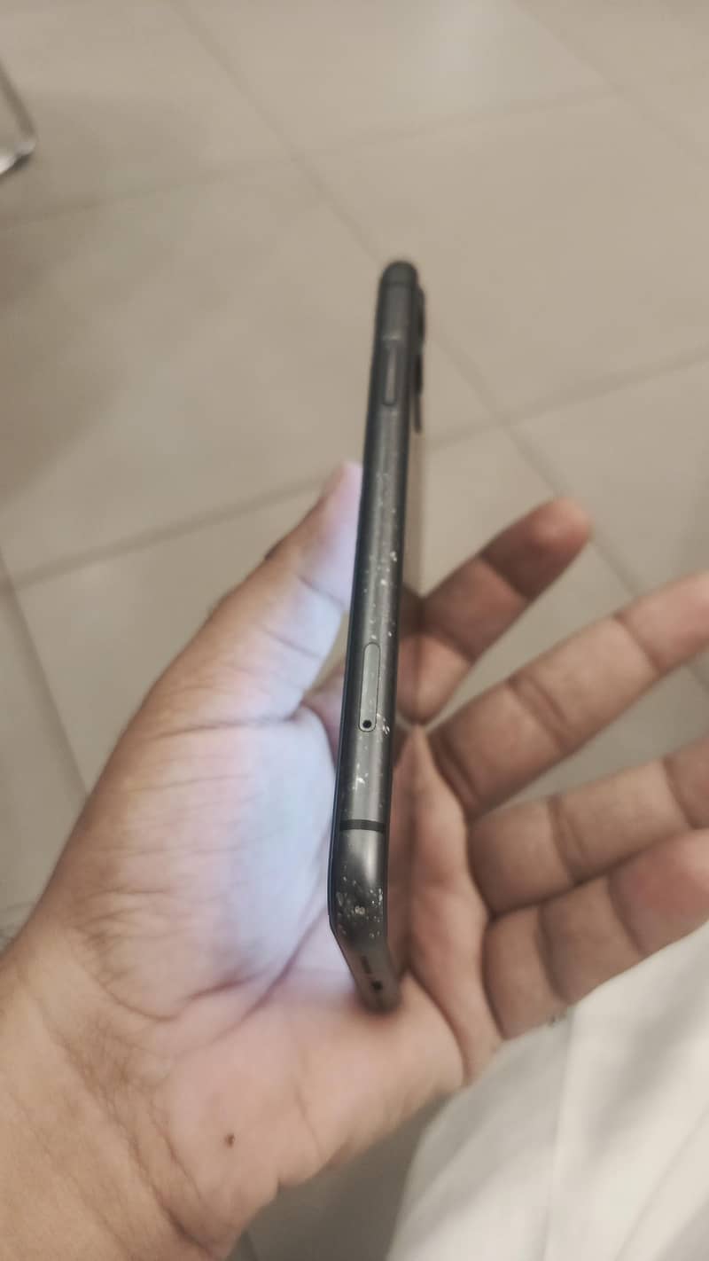 Apple iPhone 11 2