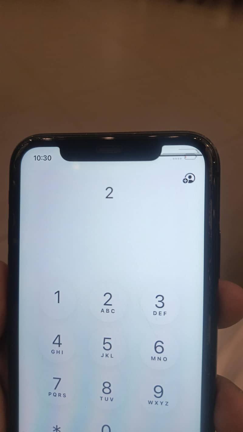 Apple iPhone 11 4