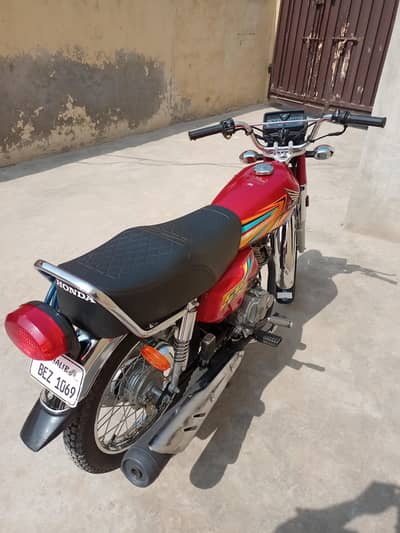 CG 125 HONDA 2026 LUSH CONDITION 100% NEW TYPE BIKE HY BILKUL KAM USED