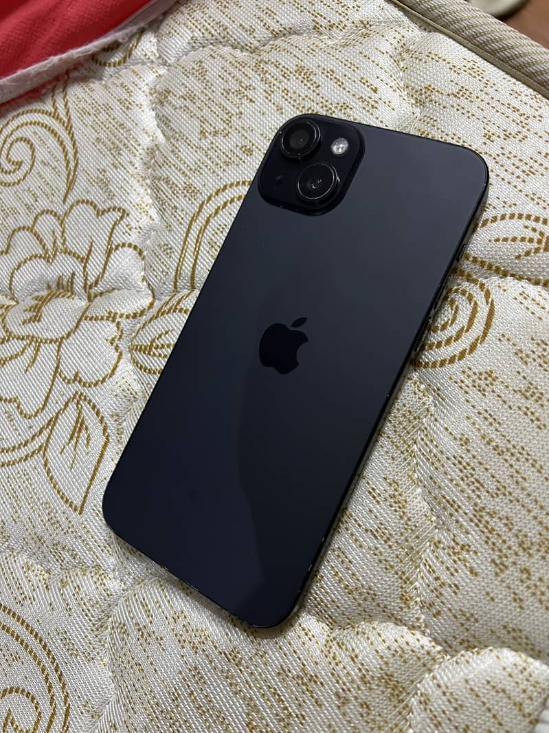 Apple iPhone 15 plus 0