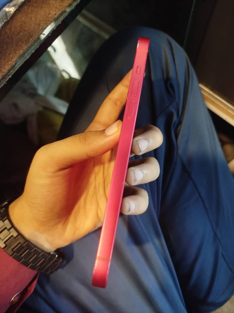 Apple iPhone 14 plus 3