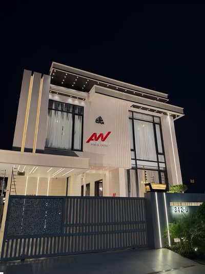 1 KANAL ELEGANT AND FULLY FURNISHED SUPER HOT LOCATED BUNGALOW IS AVAILABLE IN THE BEST BLOCK OF DHA LAHORE.