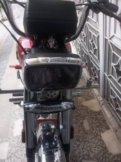 Honda CD 70 modal 2010
