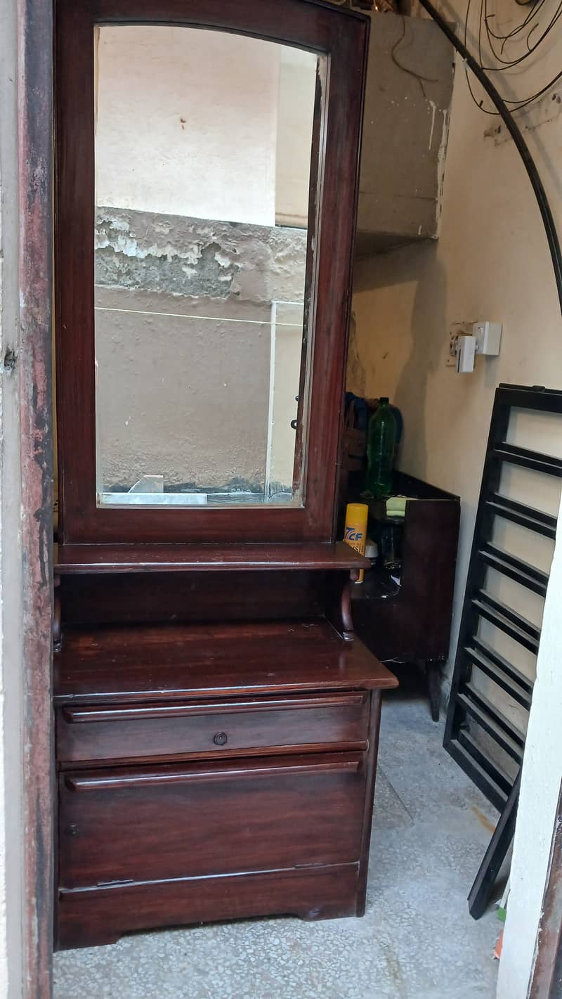 Dressing Table 1