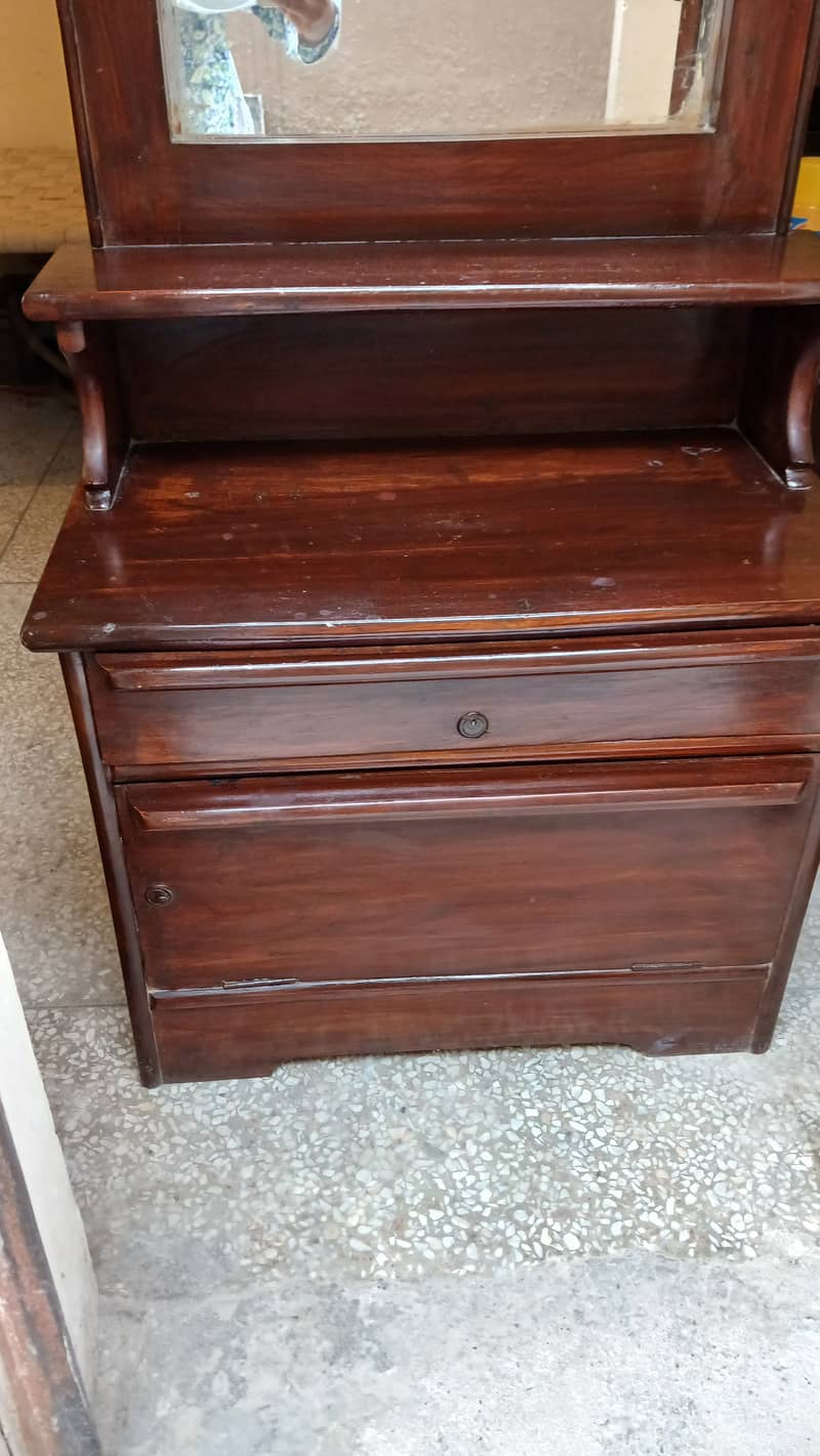 Dressing Table 2