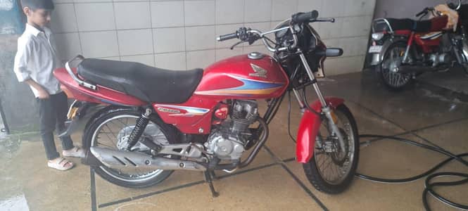 Honda CG 125 Deluxe