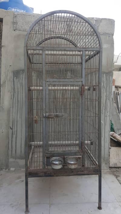 this page is macaw cage