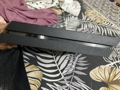 Ps 4 500gb 10/10 condition