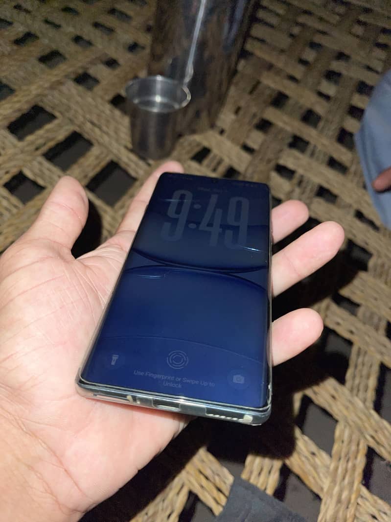 Tecno CAMON 40 Pro 1